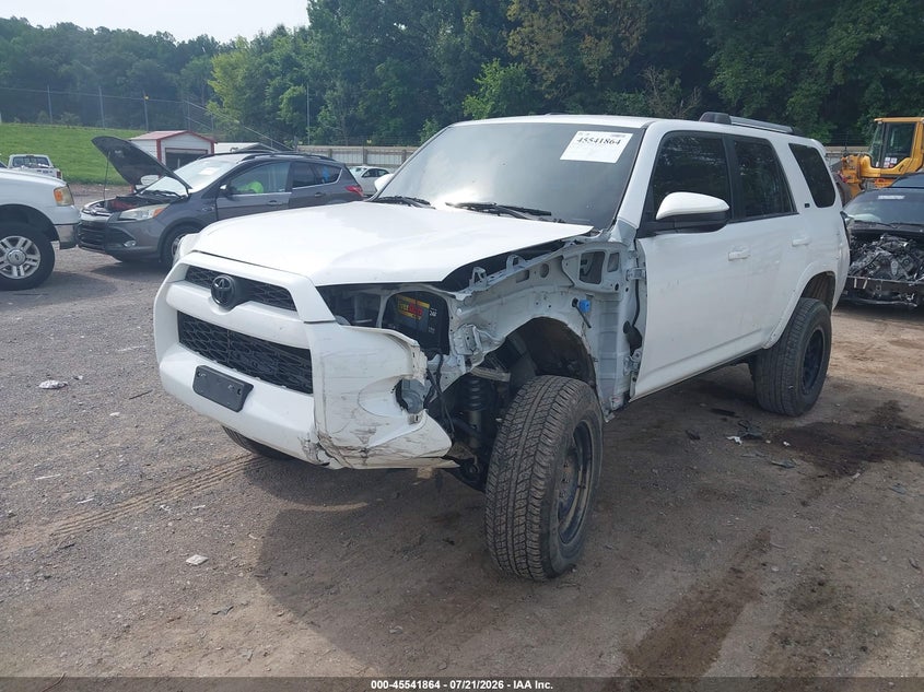 2019 TOYOTA 4RUNNER auction photo 6