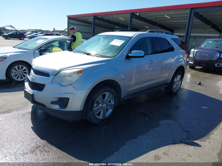 2015 CHEVROLET EQUINOX auction photo 2
