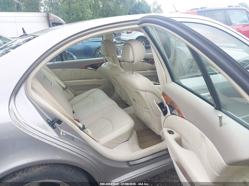 AtlanticExpress - Mercedes-Benz E-Class