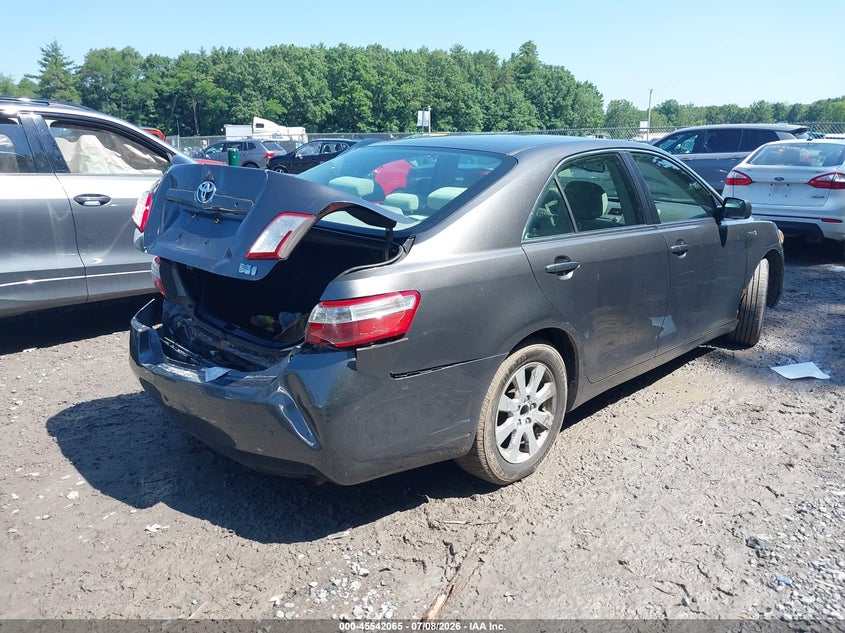 AtlanticExpress - Toyota Camry Hybrid