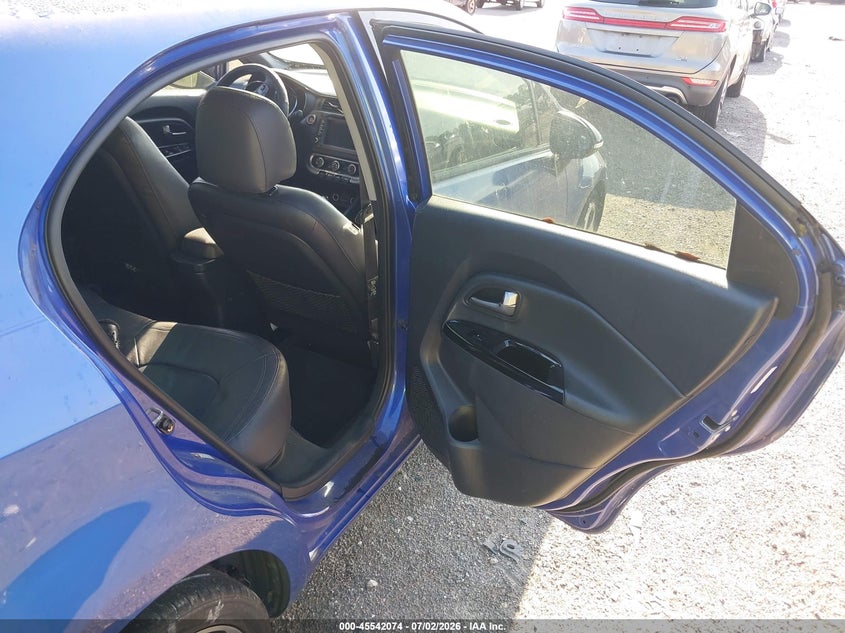 2012 KIA RIO5 auction photo 8