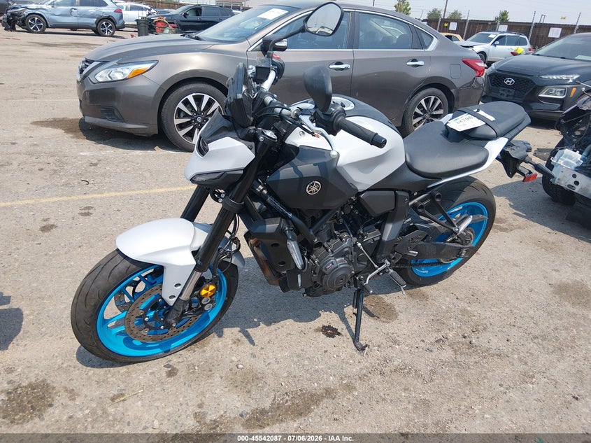 2026 YAMAHA MTN690 auction photo 2