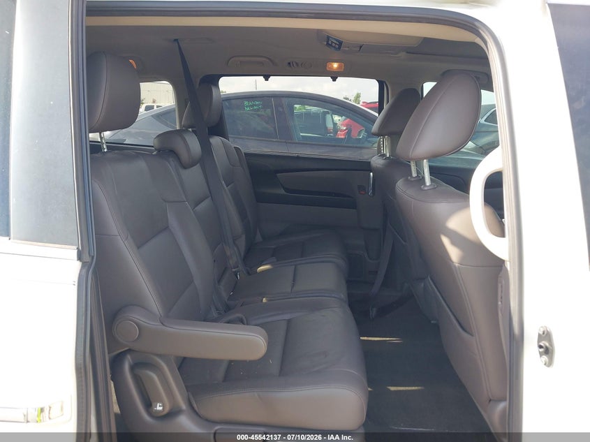 2015 HONDA ODYSSEY auction photo 8