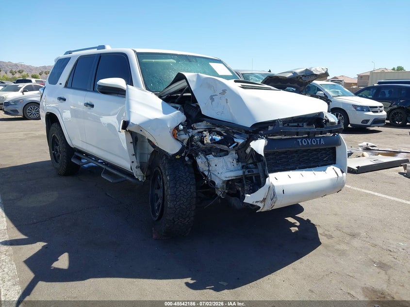 2018 TOYOTA 4RUNNER SPORT UTILITY VEHICLE 4.0L V-6 DOHC, VVT, 270HP