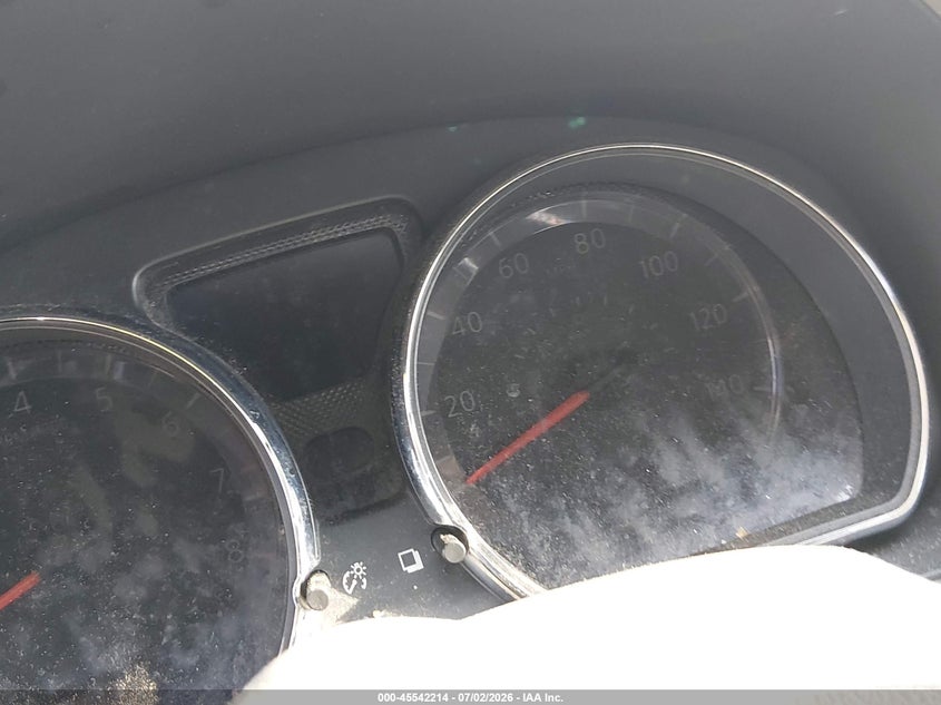 2012 NISSAN VERSA auction photo 7