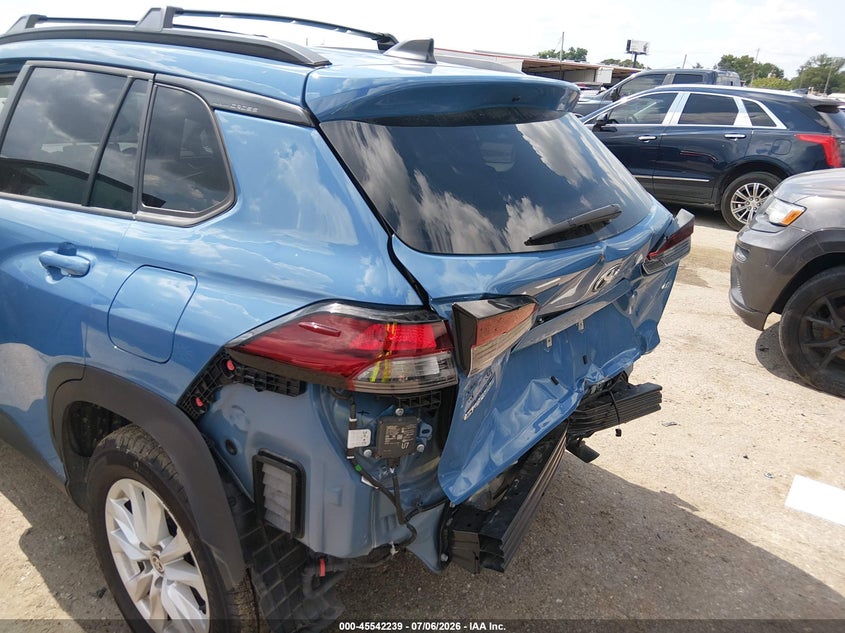 2026 TOYOTA COROLLA CROSS auction photo 6