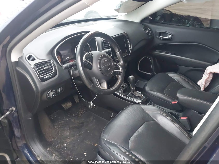 2019 JEEP COMPASS auction photo 5
