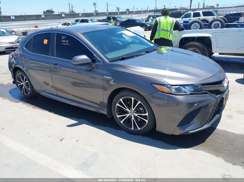 2020 Toyota Camry
