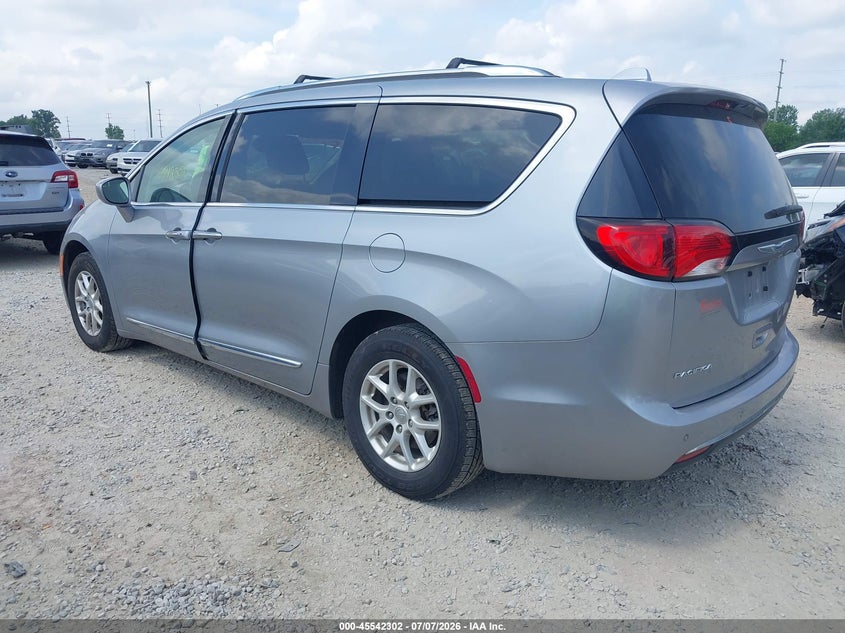 Vin: 2c4rc1bg3lr127978, lot: 46040572, chrysler pacifica touring l 20203