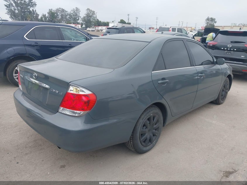 2005 TOYOTA CAMRY auction photo 4