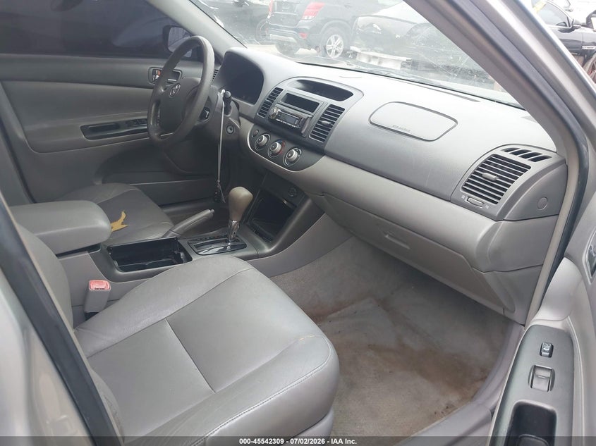 2005 TOYOTA CAMRY auction photo 5