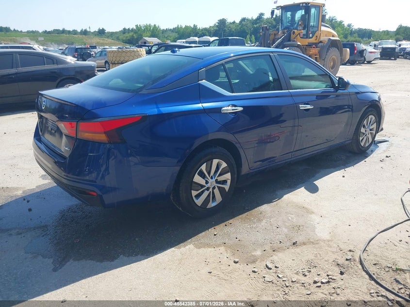 AtlanticExpress - Nissan Altima