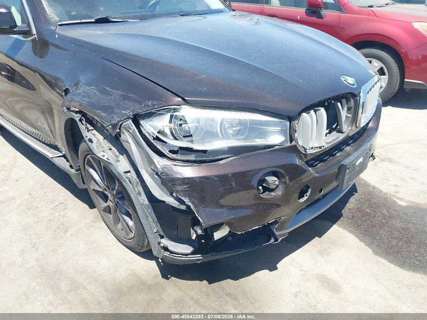 BMW X5 2014 VIN 5UXKR2C5XE0C00183