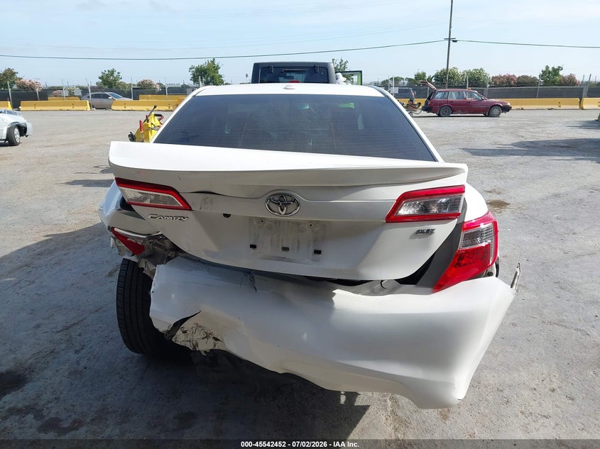 2014 TOYOTA CAMRY auction photo 6