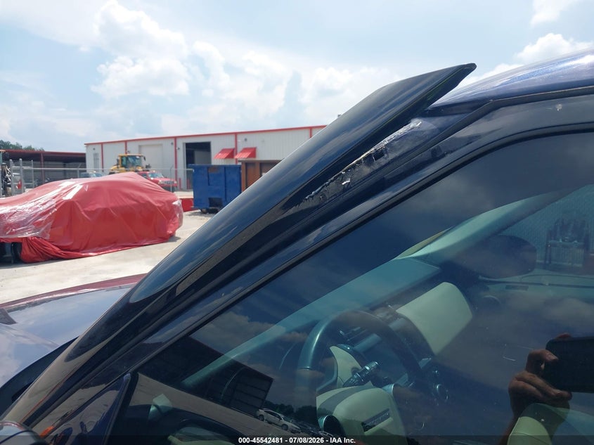 2019 LAND ROVER DISCOVERY auction photo 6