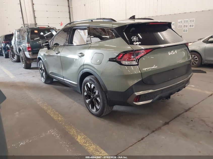Vin: kndpydah5p7104813, lot: 46040936, kia sportage plug-in hybrid x-line 20233