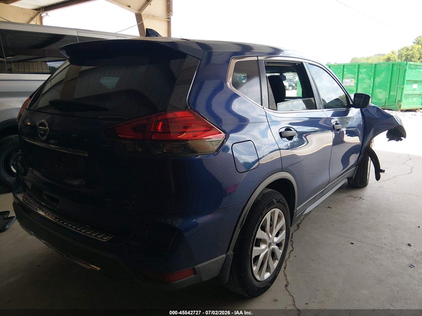 2017 NISSAN ROGUE auction photo 4