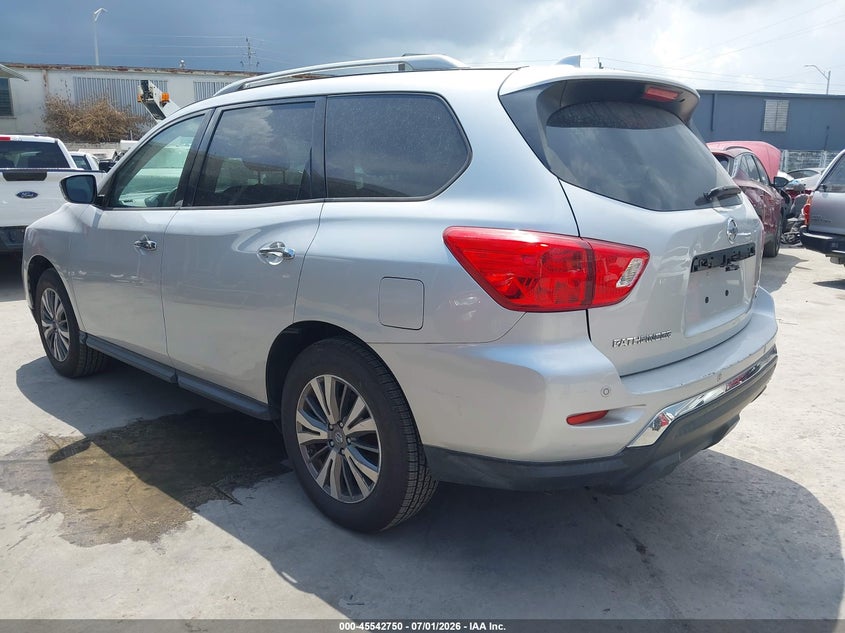 AtlanticExpress - Nissan Pathfinder