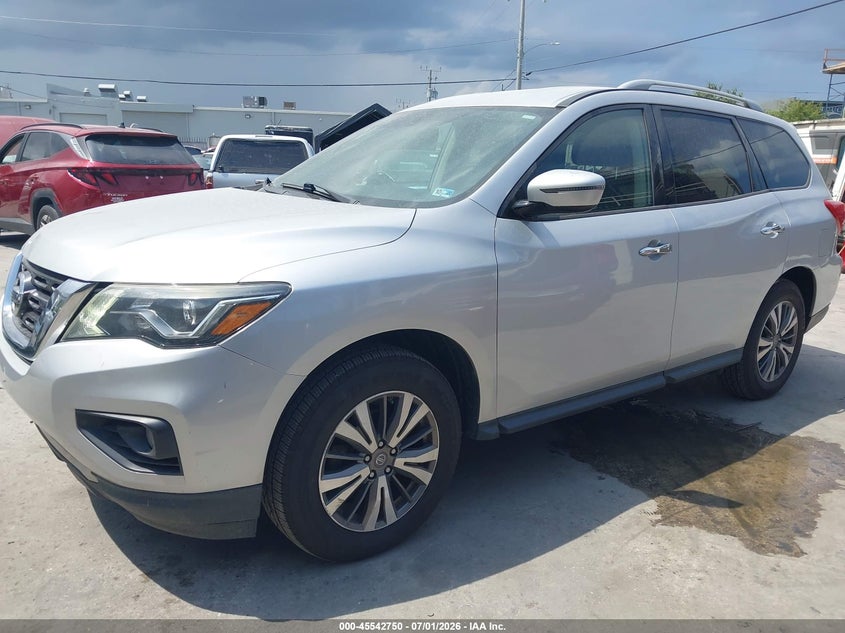 AtlanticExpress - Nissan Pathfinder