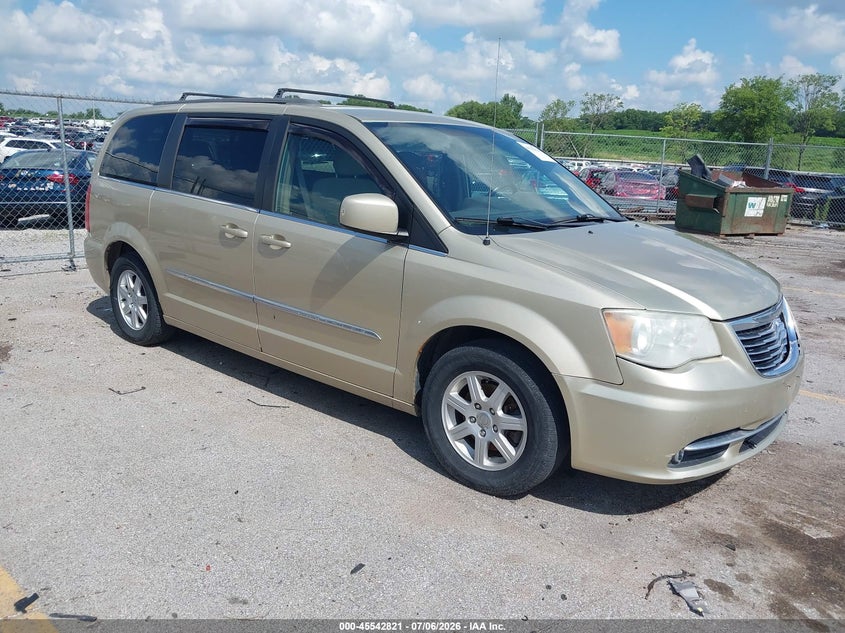2011 Chrysler Town & Country Touring