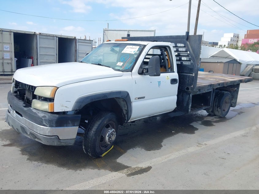 2005 Chevrolet Silverado 3500 Chassis Work Truck 1GBJC34U65E244485 photo 1