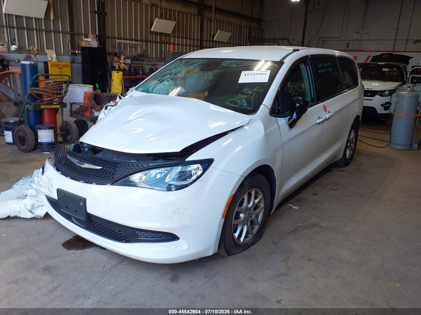 Vin: 2c4rc1cg3rr192112, lot: 46041173, chrysler voyager lx 20242