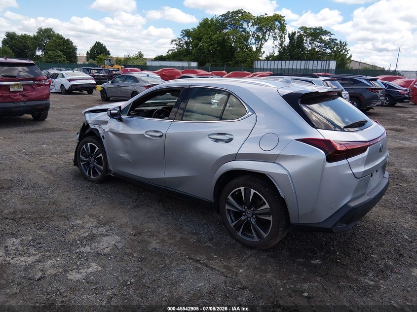 Vin: jthp9jbh6p2067289, lot: 46041174, lexus ux 250h premium 20233