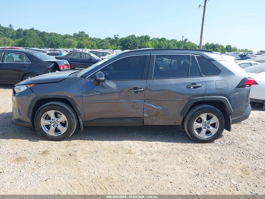 AtlanticExpress - Toyota RAV4