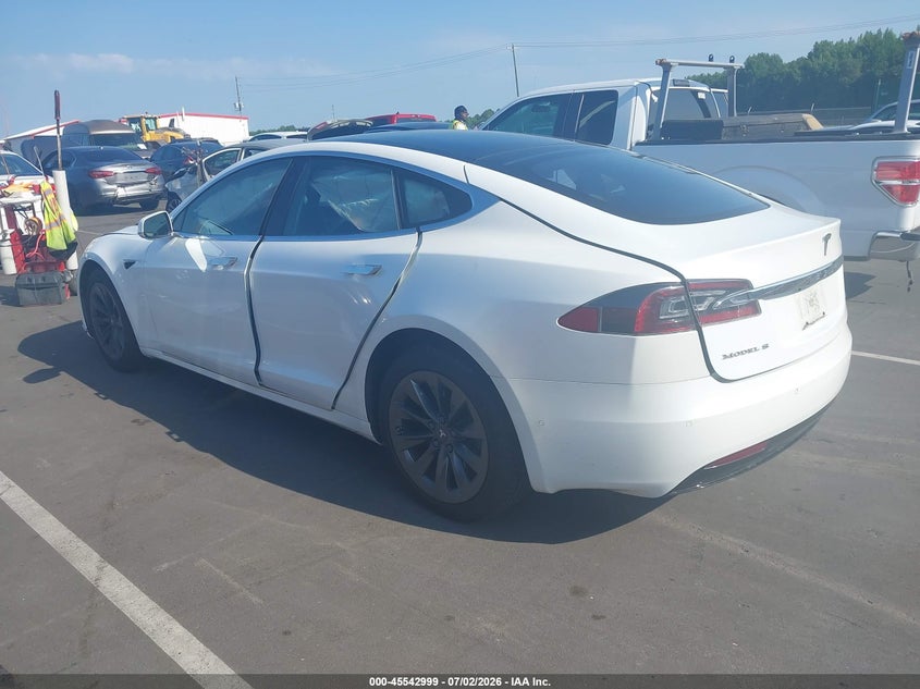 2018 Tesla Model S 100D/75D/P100D VIN: 5YJSA1E21JF277409 Lot: 45542999