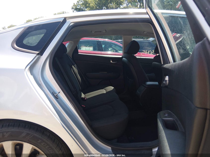 2016 KIA OPTIMA SEDAN 2.4L I-4 DI, DOHC, VVT, 185HP