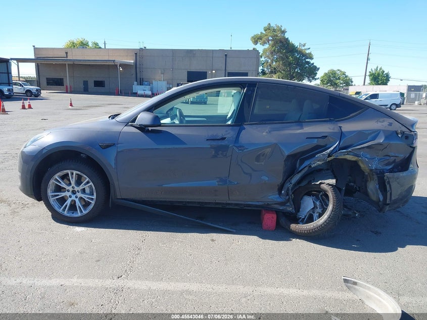 2023 Tesla Model Y Awd/Long Range Dual Motor All-Wheel Drive VIN: 7SAYGAEE5PF640163 Lot: 45543046
