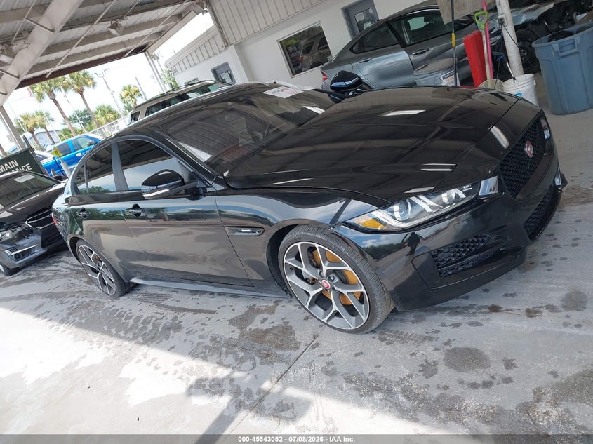 2017 Jaguar Xe 35T R-Sport VIN: SAJAF4BV7HA958739 Lot: 45543052
