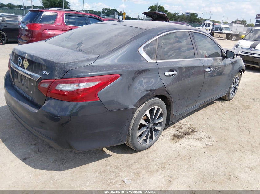 2018 NISSAN ALTIMA auction photo 4