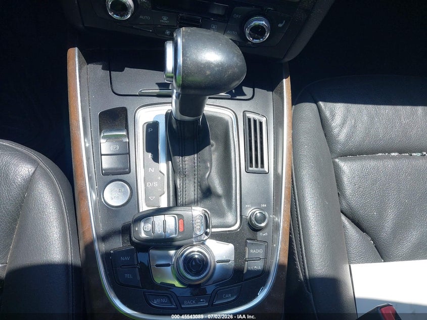 AUDI Q5 2014 VIN WA1LFAFP7EA056065