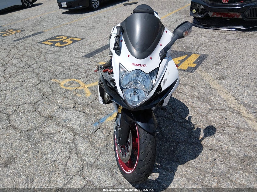 2017 Suzuki Gsx-R750 VIN: JS1GR7MA6H2101084 Lot: 45543090