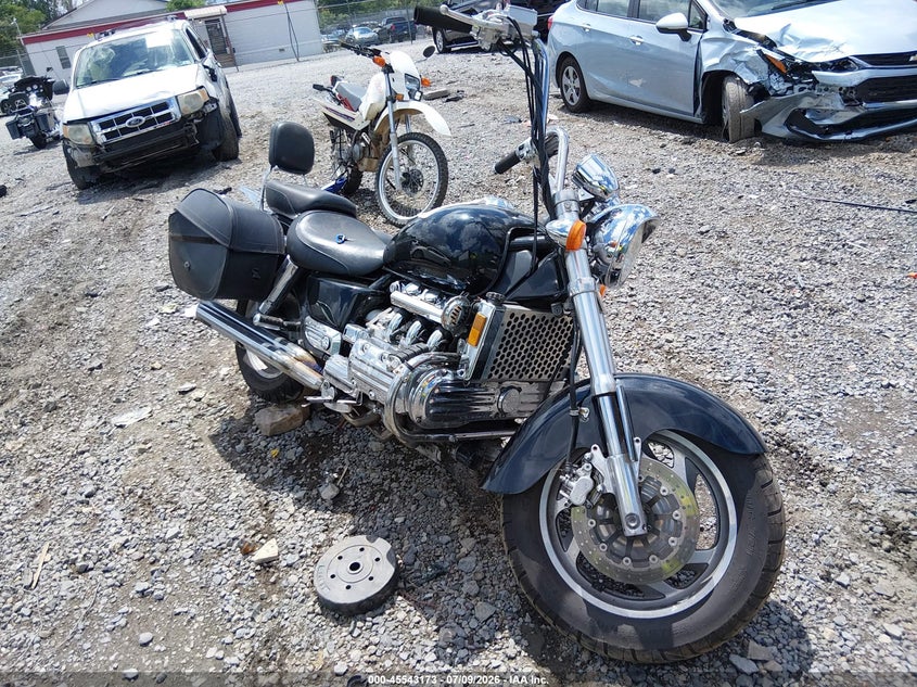2000 HONDA GL1500 auction photo 1