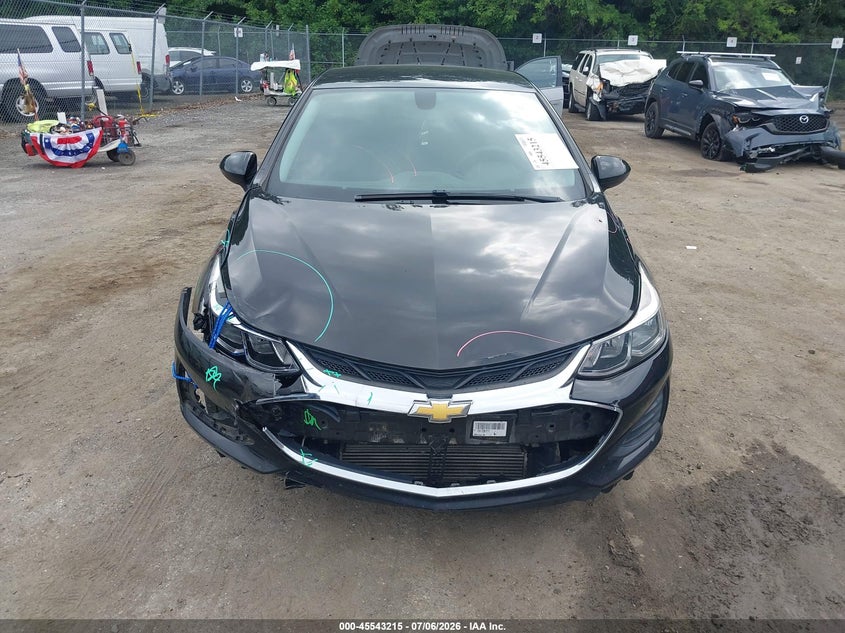 2019 Chevrolet Cruze Ls VIN: 1G1BC5SMXK7125622 Lot: 45543215