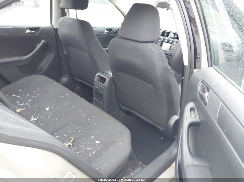 2016 VOLKSWAGEN JETTA auction photo 8