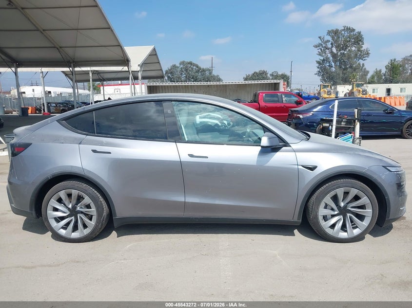 2026 Tesla Model Y All-Wheel Drive/Long Range Launch Series/Premium All-Wheel Drive VIN: 7SAYGDEE1TF439758 Lot: 45543272