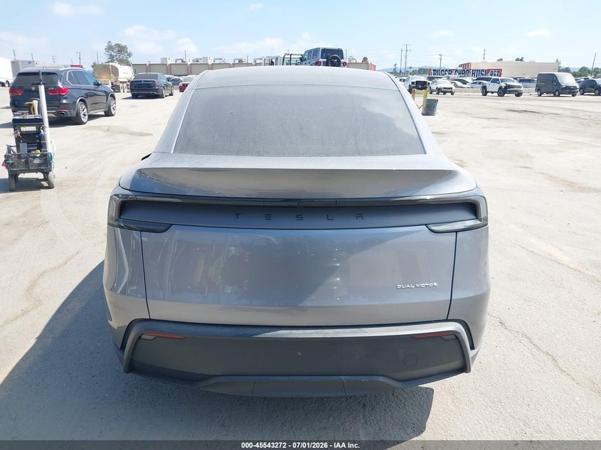 2026 Tesla Model Y All-Wheel Drive/Long Range Launch Series/Premium All-Wheel Drive VIN: 7SAYGDEE1TF439758 Lot: 45543272