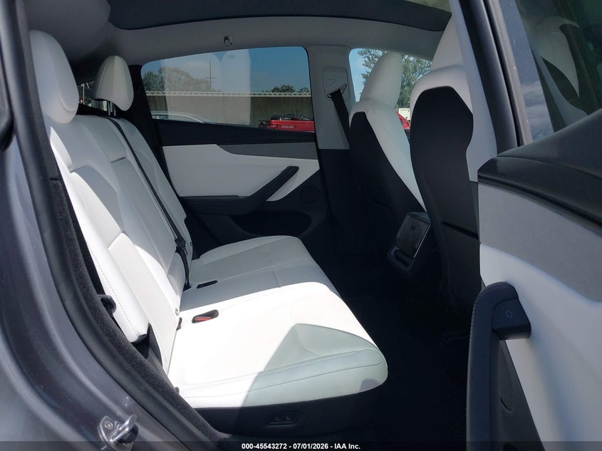 2026 Tesla Model Y All-Wheel Drive/Long Range Launch Series/Premium All-Wheel Drive VIN: 7SAYGDEE1TF439758 Lot: 45543272