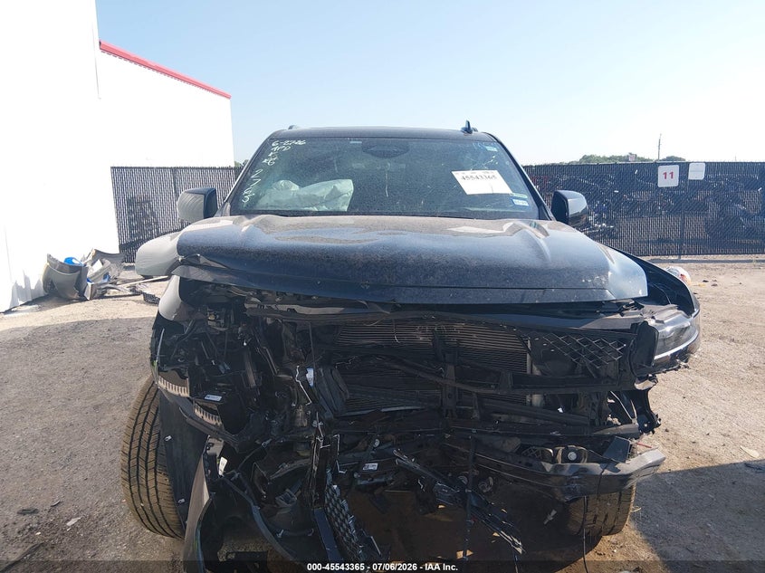 2024 CADILLAC ESCALADE ESV auction photo 6