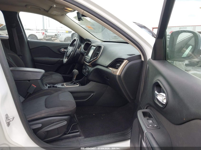 2016 JEEP CHEROKEE SPORT UTILITY VEHICLE 2.4L I-4 VVT, 184HP