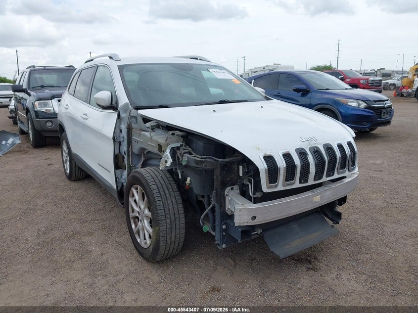 2016 Jeep Cherokee Latitude VIN: 1C4PJLCB5GW377182 Lot: 45543407