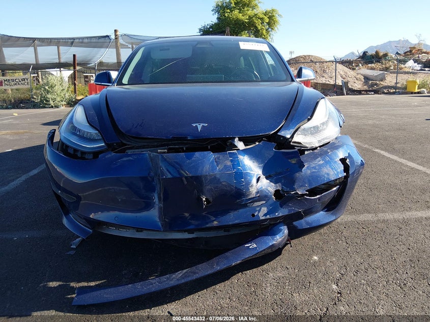 AtlanticExpress - Tesla Model 3
