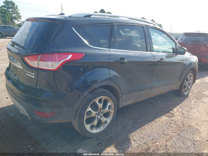 Vin: 1fmcu0j93fub14098, lot: 46041704, ford escape titanium 20154