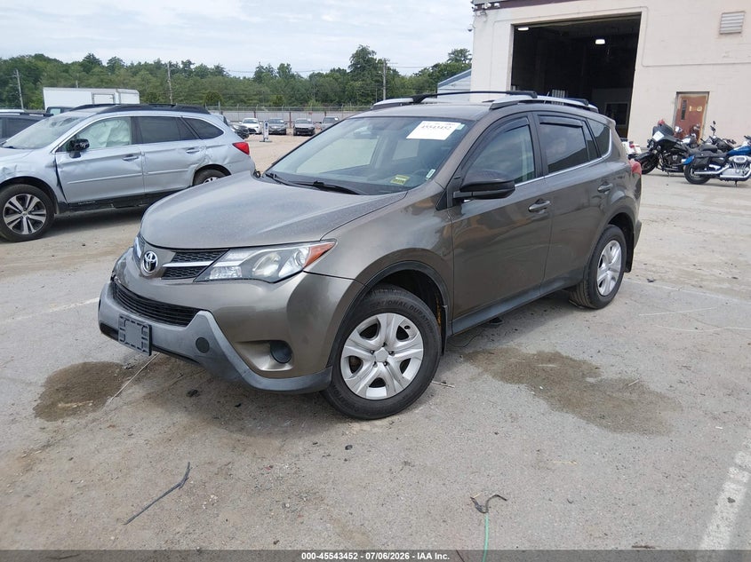 2015 TOYOTA RAV4 auction photo 2