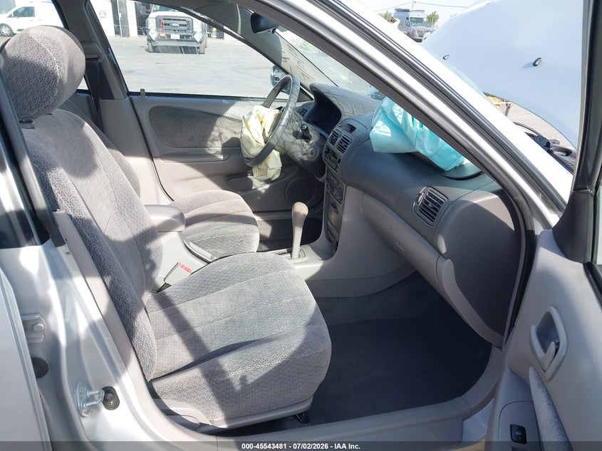 2001 TOYOTA COROLLA auction photo 5