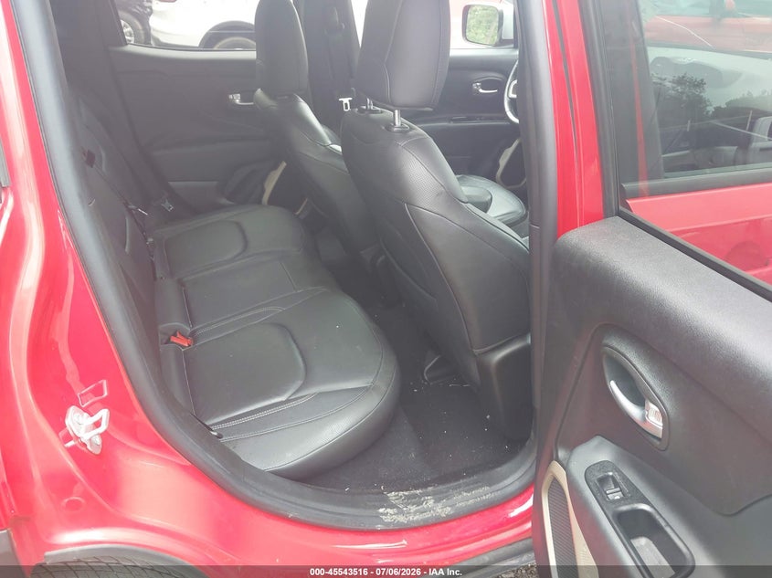 2016 JEEP RENEGADE auction photo 8