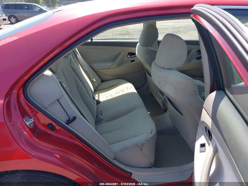 2009 TOYOTA CAMRY auction photo 8